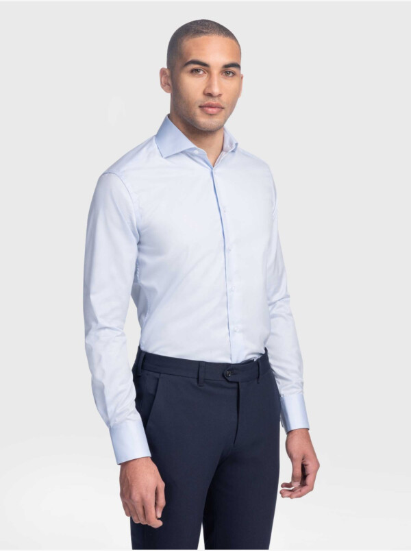 Girav Livorno Long Fit Sky Blue Business Men's Shirt, made from premium cotton. The best long shirt for tall men!